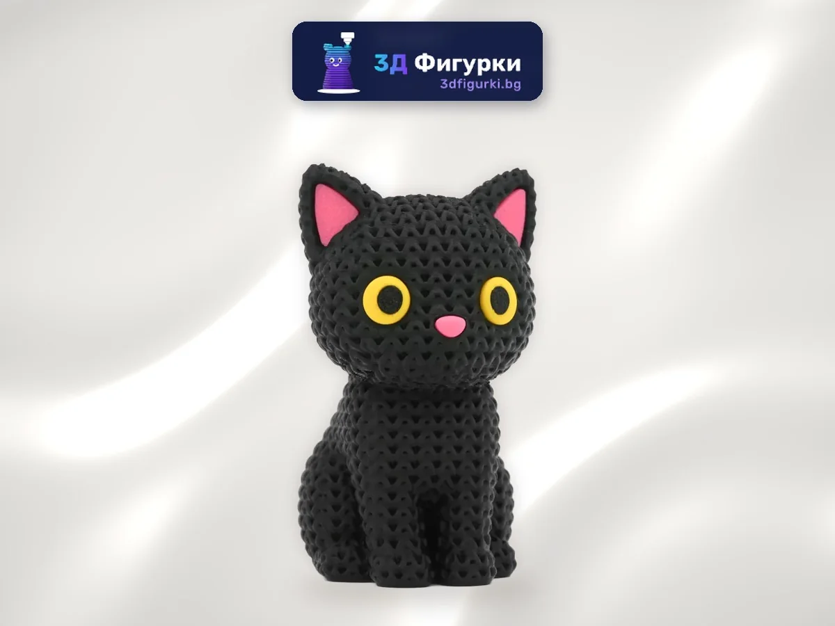 Плетена фигурка Черно коте